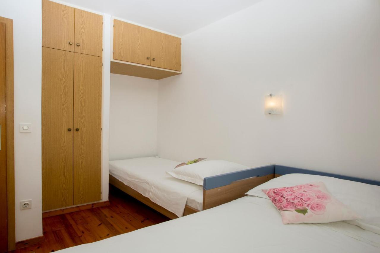 Apartment Damir Postira Ngoại thất bức ảnh