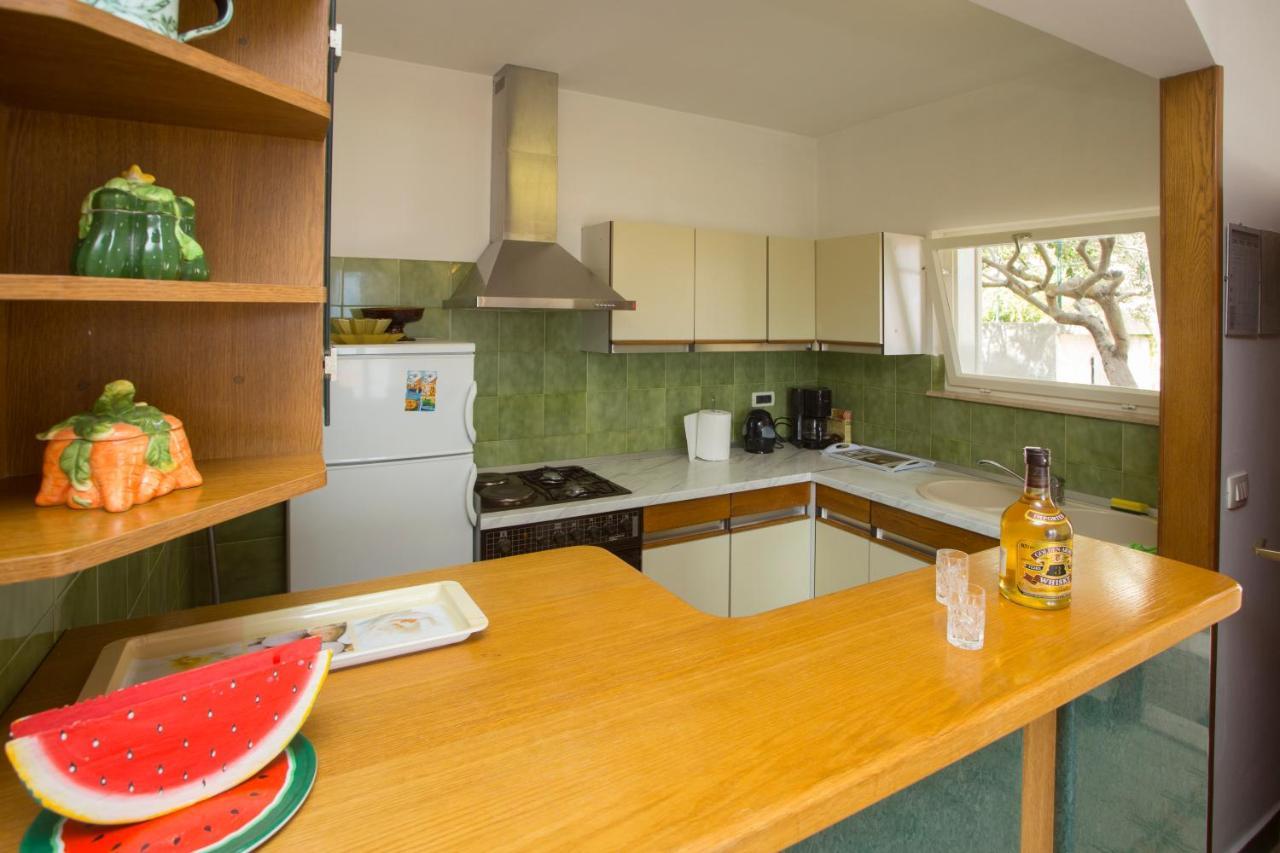 Apartment Damir Postira Ngoại thất bức ảnh